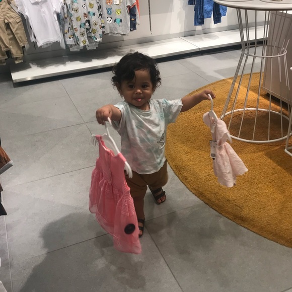 Meet your Posher, Clari - Picture 13 of 14